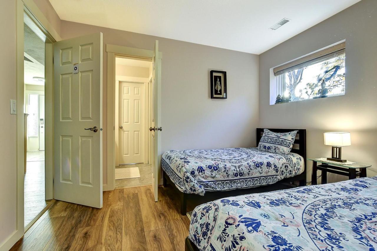 Rodee Homestay Вест-Келоуна Экстерьер фото